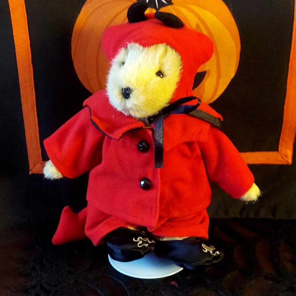NABCO  "Devil May Care" Muffy